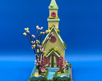 Tamaño ORIGINAL Iglesia de Pascua Amarilla y Verde - Spring Putz - Putz Glitter Church - Putz hecho a mano - Hecho a mano