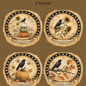 Könnte beinhalten: Vier runde 10 cm Etiketten mit der Aufschrift Primitive Autumn Labels. Jedes zeigt einen schwarzen Rand mit Sternen, einen Raben und herbstliche Motive. Der Text umfasst Autumn Blessings, Harvest Thyme, Pumpkin Season und Welcome Fall.