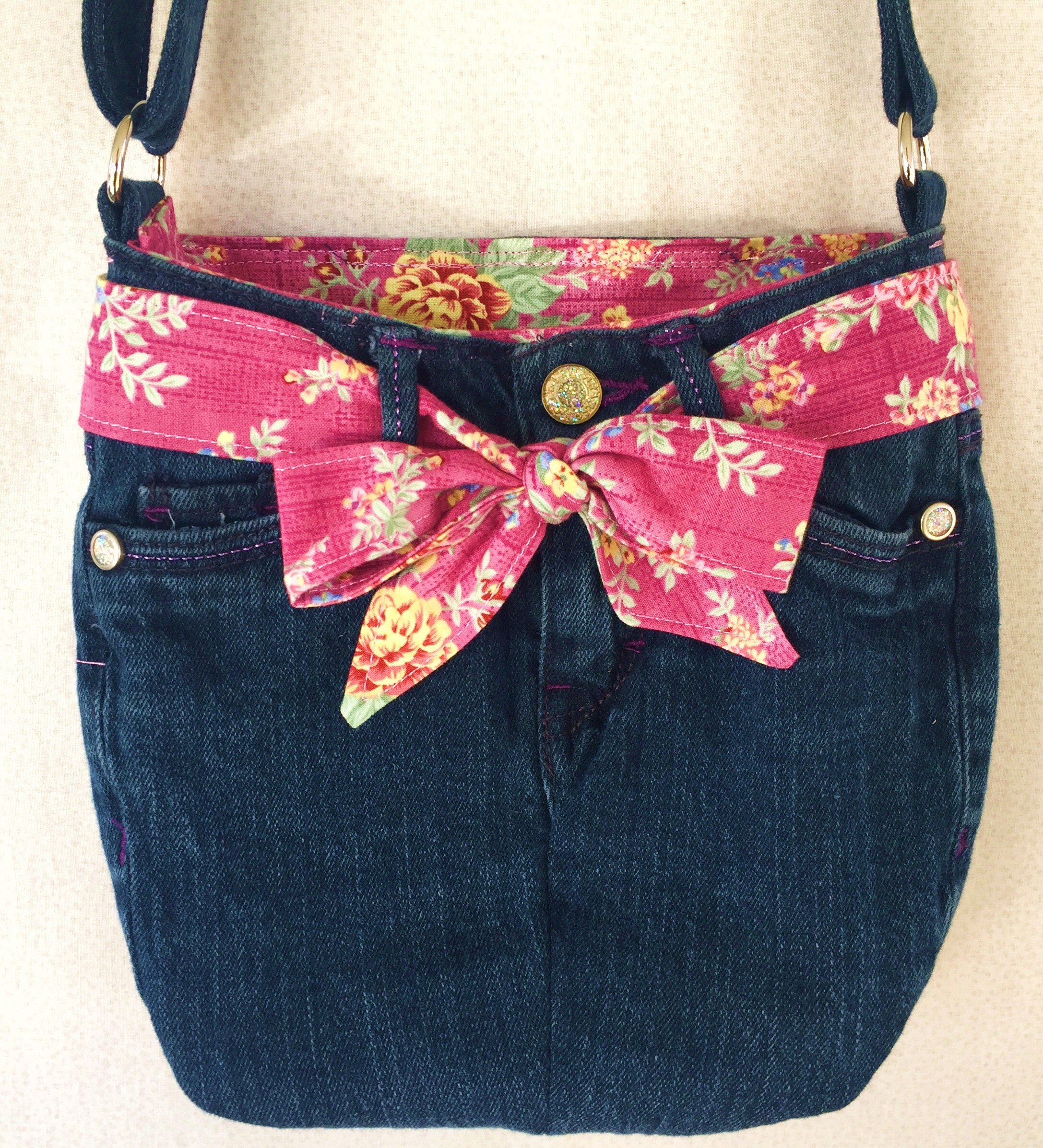 levis crossbody bag