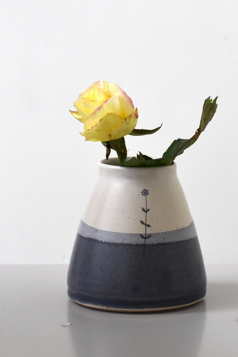 Ceramic teardrop vase with flower illustration, handmade blue and white stoneware pottery ideal for flower lovers, Christmas gift guide image 6