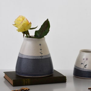 Ceramic teardrop vase with flower illustration, handmade blue and white stoneware pottery ideal for flower lovers, Christmas gift guide image 4