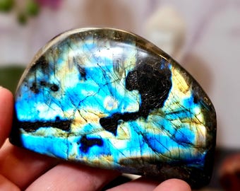 Labradorite Freeform from Madagascar | Large Exquisite Labradorite | Brilliant Labradorite Flash | Gold Aqua Blue Flash | Meditation