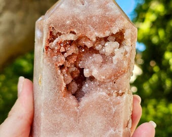 Pink Druzy Amethyst Tower from Brazil Heart Chakra Stone for Reiki Master Lightworkers Stone for Crystal Grid for Compassion