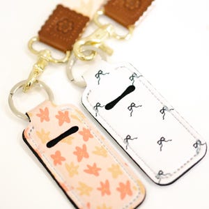Chapstick Holder Keychain for Women | Lip Balm Holder Keyring | Cute Lipstick Holder Pouch | Small Gift for Her | Keychain Accessory