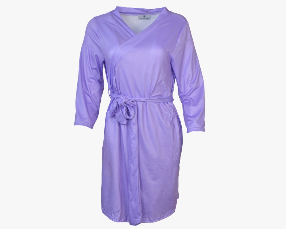 labor gown and robe