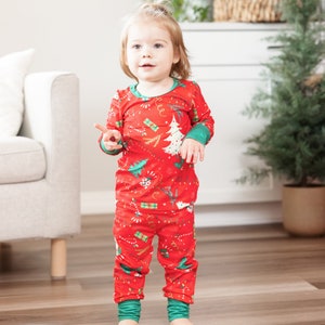 Family Holiday Pajamas Matching Family Pjs Family Christmas image 5