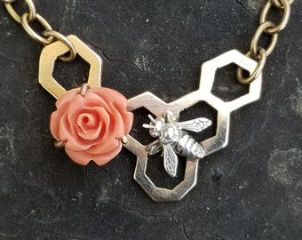 Honeycomb Necklace Bee Necklace Gold Honeycomb Jewelry Save the bees Honeycomb Design Rose Necklace Red Rose Mixed Metal Geometric Necklace
