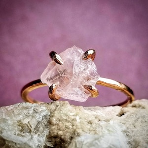 Raw rose quartz ring raw stone ring gemstone rose quartz love crystal healing rose quartz ring rose gold silver rose quarts rings boho ring