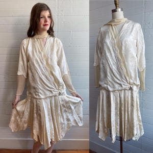 Vestido de novia de seda color marfil con cintura caída, años 20, talla mediana