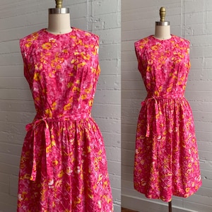 1960s 60s Pink Floral Tea-Length Cotton Day Dress - M/L