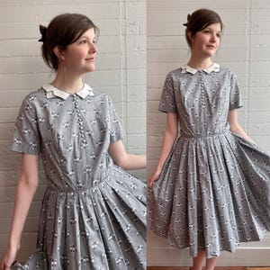 1950s 50s Saks Fifth Avenue Gray Floral Dress with Full Pleated Skirt - M/L
