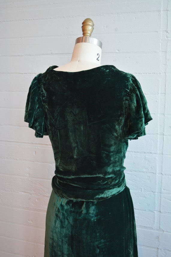 1930s 30s Green Velvet Holiday Dress Butterfly Sl… - image 6