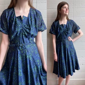 1940s Late 40s Blue and Green Floral Cocktail Dress with Belt - M/L