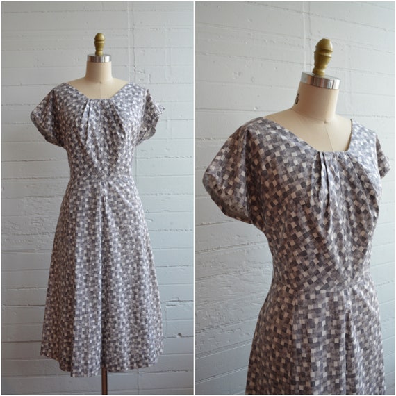 1940s 40s 1950s 50s Gray Checkered Block Print Cot