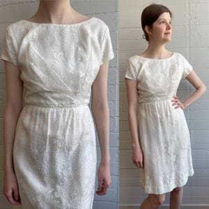1960s Early 60s White Lace Overlay Sheath Cocktail Dress - XS