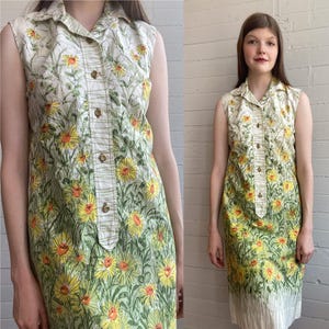 1960s 60s Yellow Daisy Print Cotton Sheath Dress - S/M