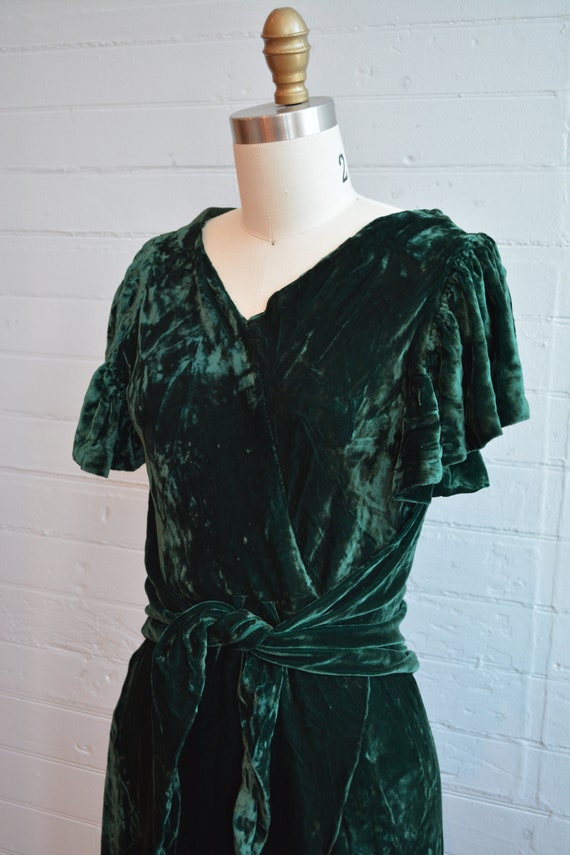 1930s 30s Green Velvet Holiday Dress Butterfly Sl… - image 5