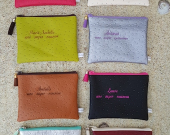 Pochette femme simili cuir 18x13 ou 20x15, pochette femme, pochette maîtresse, pochette maman, pochette sac à main, brodée, personnalisée