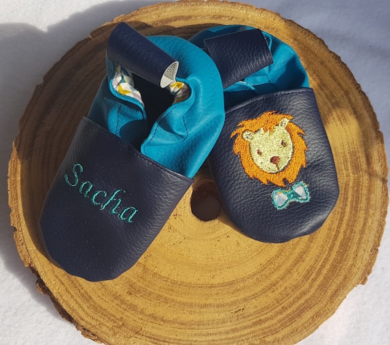 Soft slippers navy blue leather and oil embroidered Lion to customize