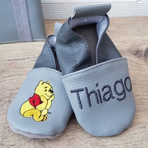 Weiche Lederhausschuhe, Babyhausschuhe, Kinderhausschuhe, personalisierte Hausschuhe, Teddybär