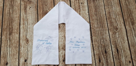 Embroidered and personalized baptism scarf, order Lucas/Arthur