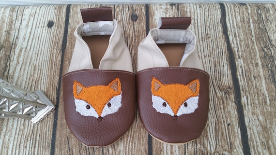 fox soft leatherette slippers