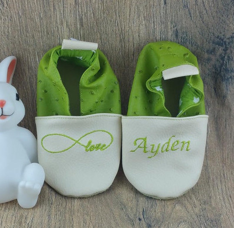 Chaussons souples cuir, simili cuir, chausson bébé, chausson garçon, chausson fille, chausson enfant, chausson personnalisé, infinity image 1