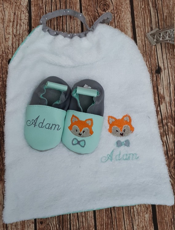 Birth pack to customize: slippers and bib, fox water green