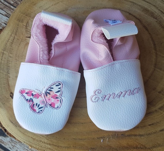 Chausson Bebe pour Fille en cuir rose avec motif papillon