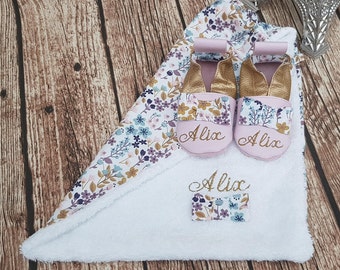 Birth pack to customize: slippers and bib, limited edition fall flower, knot