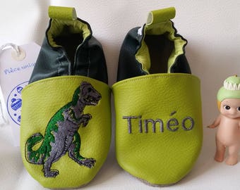 Soft leather slippers, imitation leather, baby slipper, boy slipper, girl slipper, child slipper, personalized slipper, dinosaur