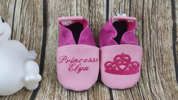 Soft leather slippers, imitation leather, baby slipper, boy slipper, girl slipper, children's slipper, personalized slipper, crown