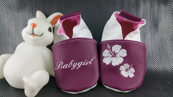 Soft leather slippers, imitation leather, baby slipper, boy slipper, girl slipper, child slipper, personalized slipper, flower, hibiscus