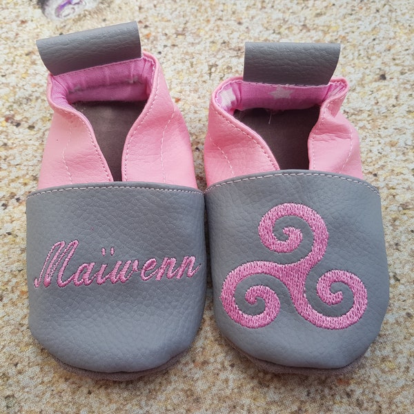 Soft leather slippers, imitation leather, baby slipper, boy slipper, girl slipper, children's slipper, triskel, personalized slippers