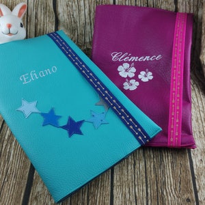 Protege el libro de salud similar al cuero, niña o niño, bordado, personalizado
