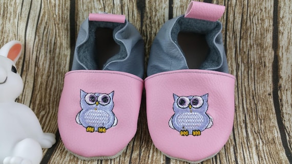 Soft leather slippers, imitation leather, baby slipper, boy slipper, girl slipper, child slipper, personalized slipper, owl