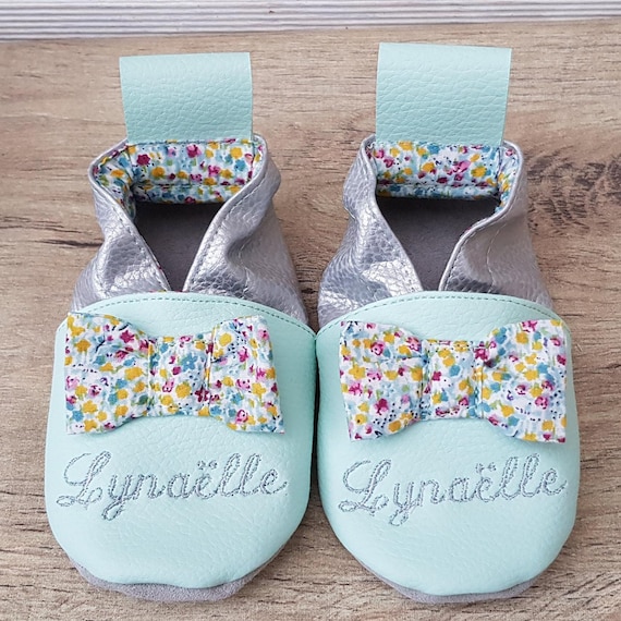 Personalized Soft Slippers, Baby, Child - Comfort and Elegance on Your Feet! -- Floral Bows