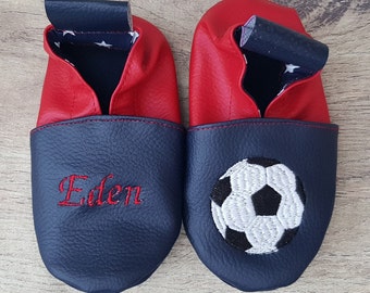 Weiche Lederpantoffeln, Kunstleder, Babypantoffel, Jungenpantoffel, Mädchenpantoffel, Kinderpantoffel, personalisierter Hausschuh, Fußball