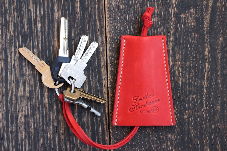 Leather key holder, Leather key pouch, Leather keychain, Key case cover, Personalized gift image 1