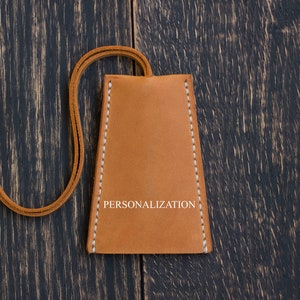 Leather key holder, Leather key pouch, Leather keychain, Key case cover, Personalized gift Camel + Personalizat