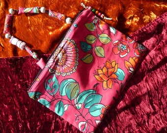MAKE UP BAG PRINTS BLOOMED
