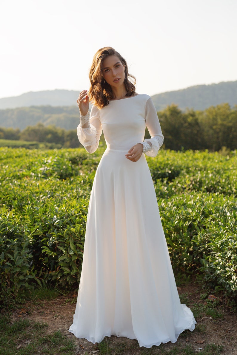 Chiffon wedding dress ANASTEISHA long sleeves simple wedding image 2