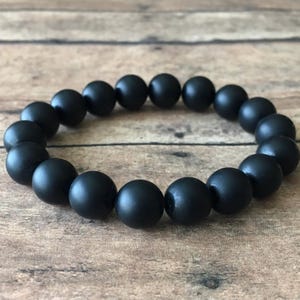 10mm Matte Black Onyx Beaded Bracelet - Elegant Gemstone Jewelry