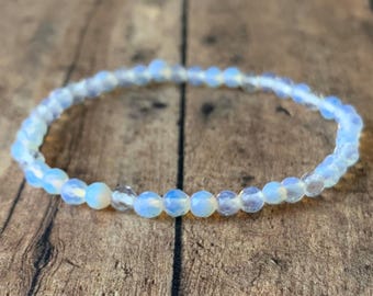 4mm Faceted Opalite Bracelet – Moonstone Effect, Clear Silver Gemstone, Minimalist Unisex Jewelry