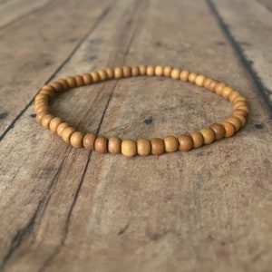 4mm Sandalwood Bead Bracelet: Natural Aromatherapy Diffuser