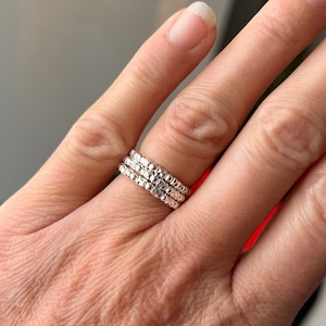 Women's ring in 925 silver pearls