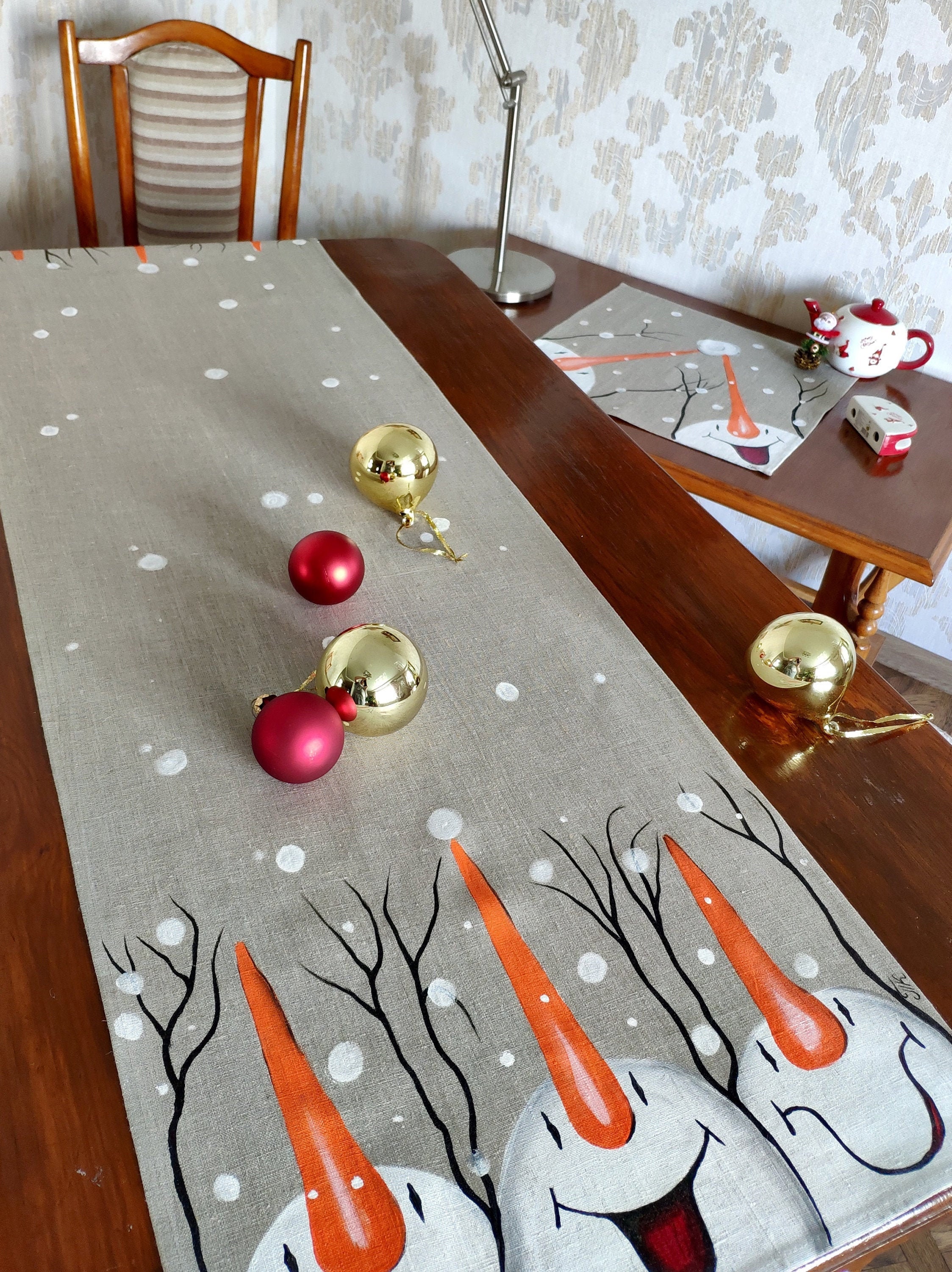 Snowman Table Runner/handpainted/kitchen Linens/holiday Etsy Canada