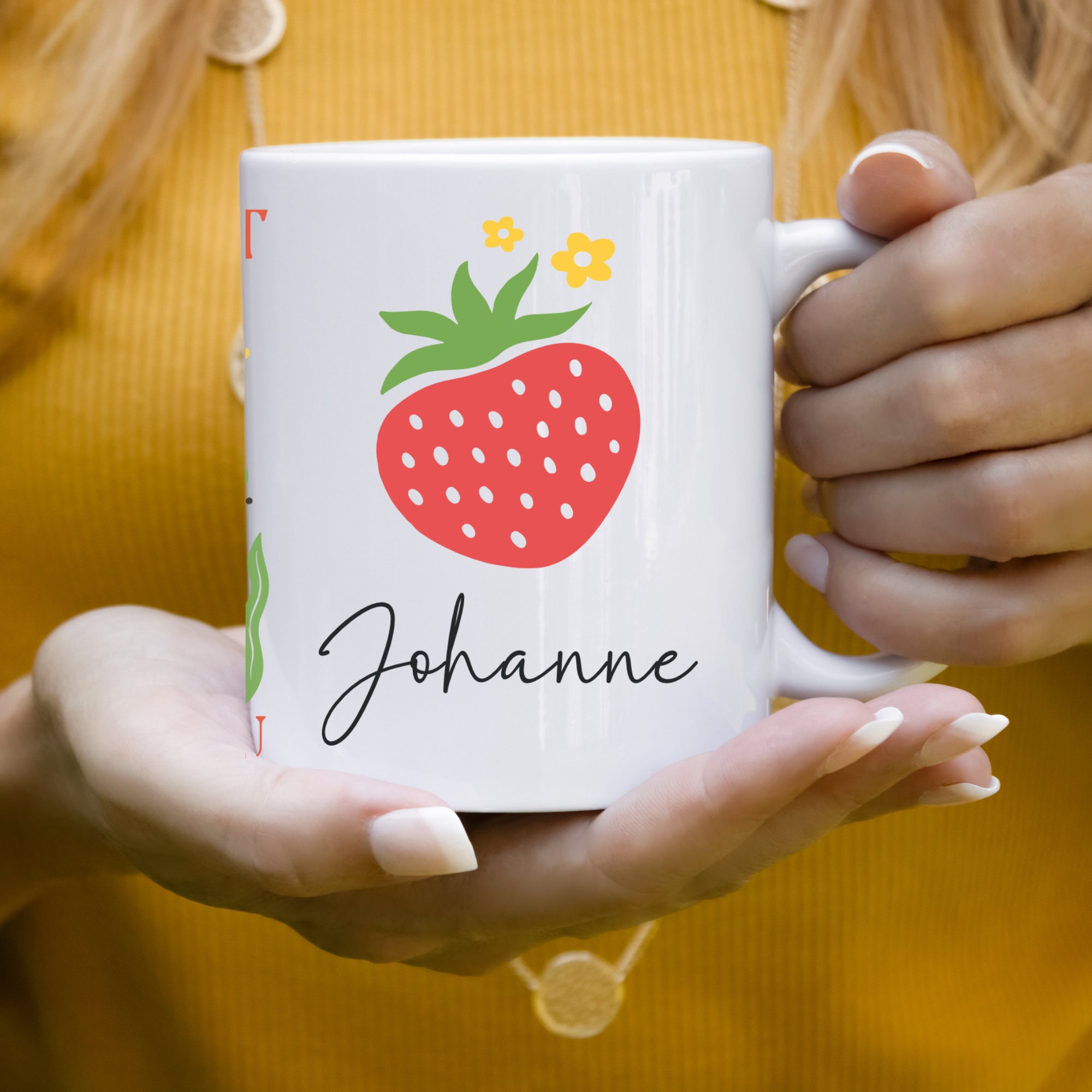 Löffeltasse Mit Erdbeer-Muster & Wunschnamen – Personalisierte Geschenkidee Für Mama, Oma, Geburtstag