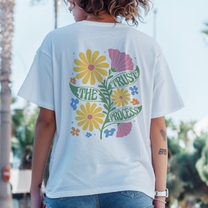 Retro wildflowers t-shirt for women