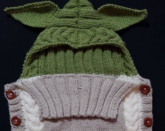 Unisex goblin baby nest. Geek nest. Photo prop. Cosplay baby. Baby shower gift. Geek knits.Gift for baby.Vegan. Outdoor baby nest. Halloween